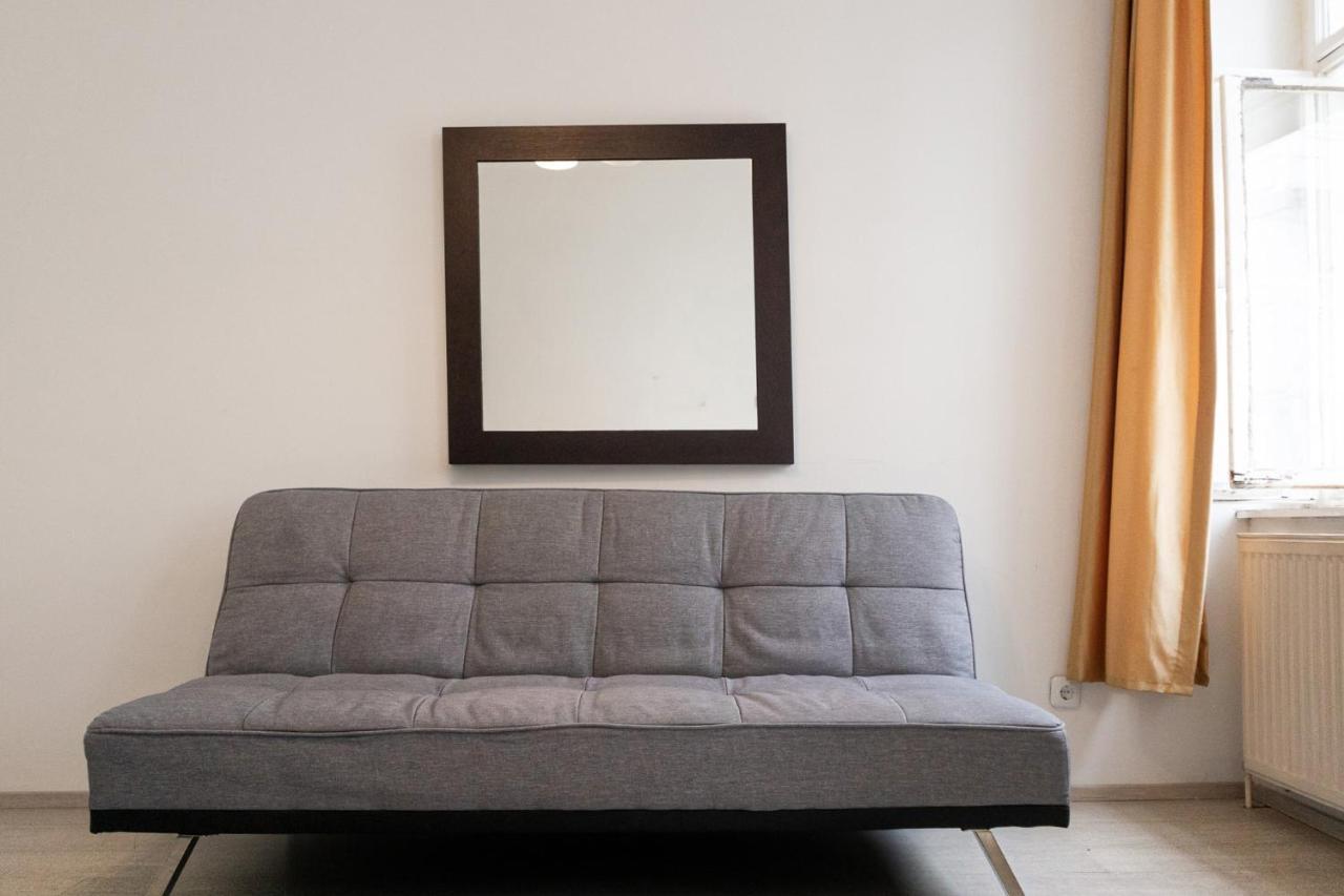 Pleasant 2Br - Perfect For Long Stays Виена Екстериор снимка