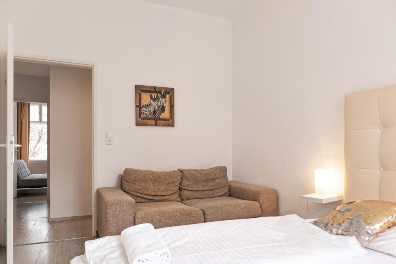 Pleasant 2Br - Perfect For Long Stays Виена Екстериор снимка