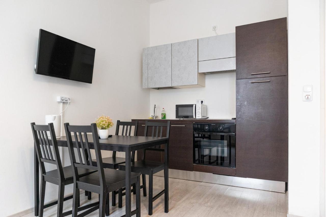 Pleasant 2Br - Perfect For Long Stays Виена Екстериор снимка